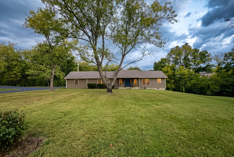 133 Cookeville Hwy, Carthage, TN 37030