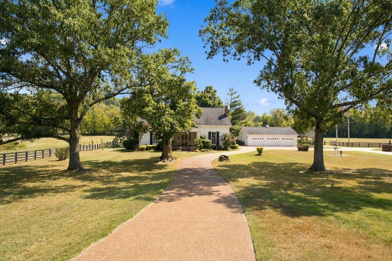 8954 Horton Hwy, College Grove, TN 37046