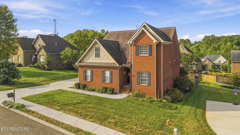 1745 Bonnie Roach Ln, Knoxville, TN 37922