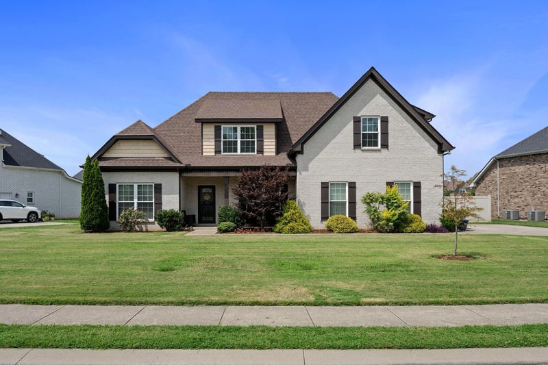 2220 Goodwin Ln, Murfreesboro, TN 37128