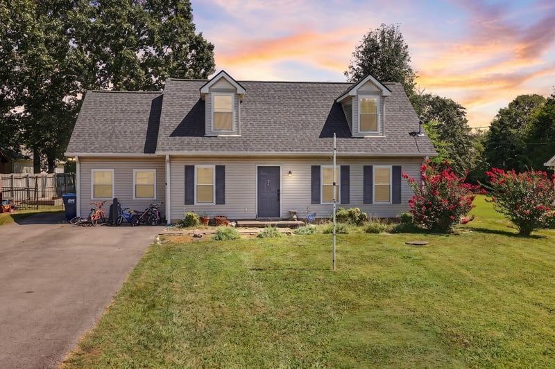 242 Antler Dr, Murfreesboro, TN 37130