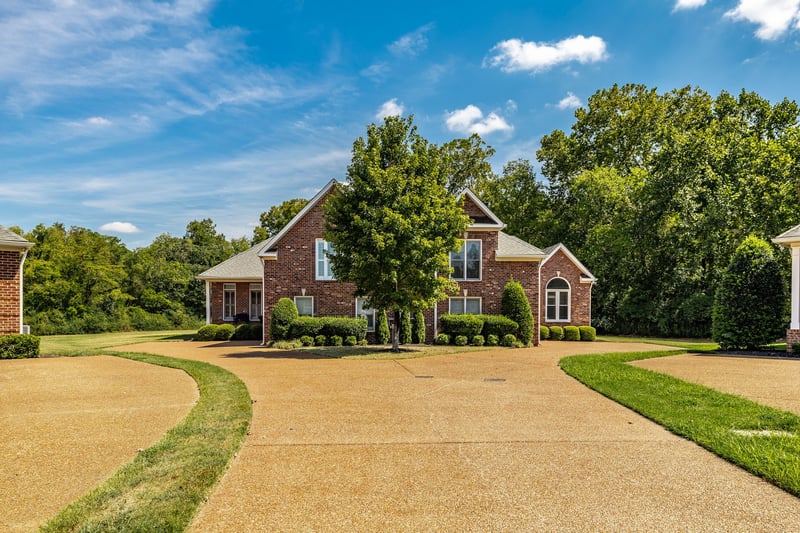 244 Stoners Glen Ct, Hermitage, TN 37076