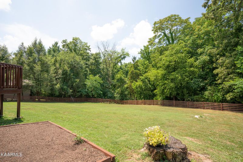 1041 Nw Venice Rd, Knoxville, TN 37923