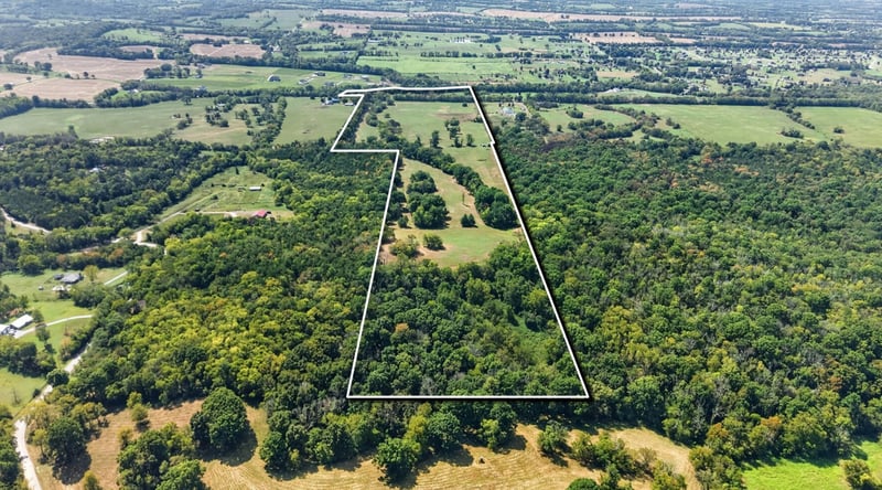 1289 Old Hopewell Rd, Castalian Springs, TN 37031