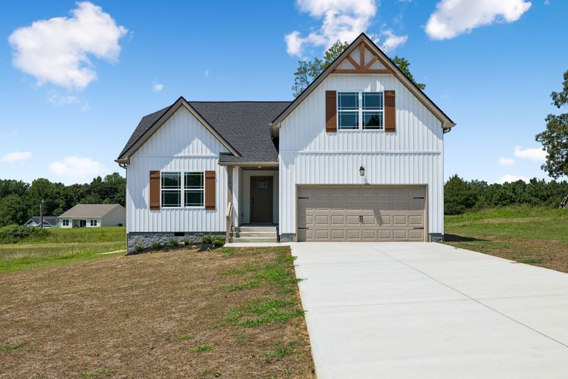 100 Morgan Ln, Dickson, TN 37055