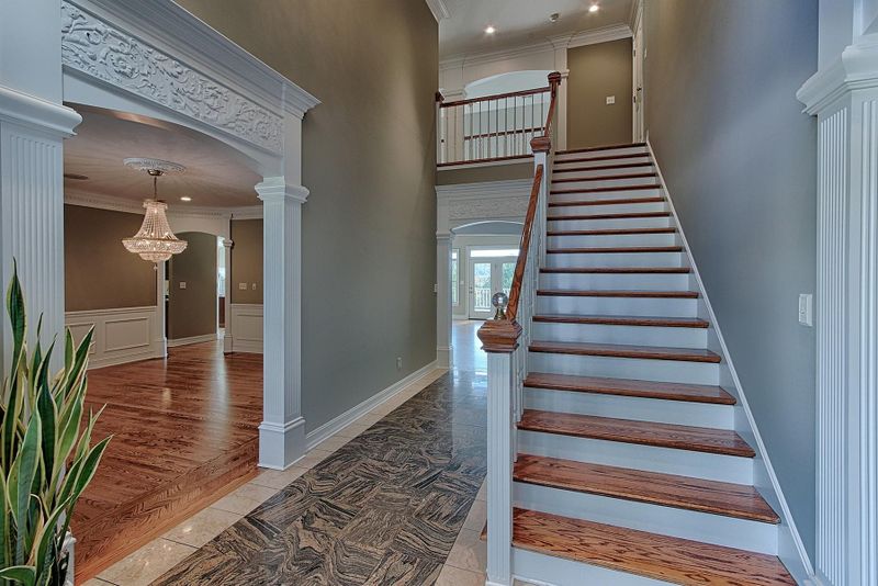 7044 Lake Bluff Ct, Knoxville, TN 37920