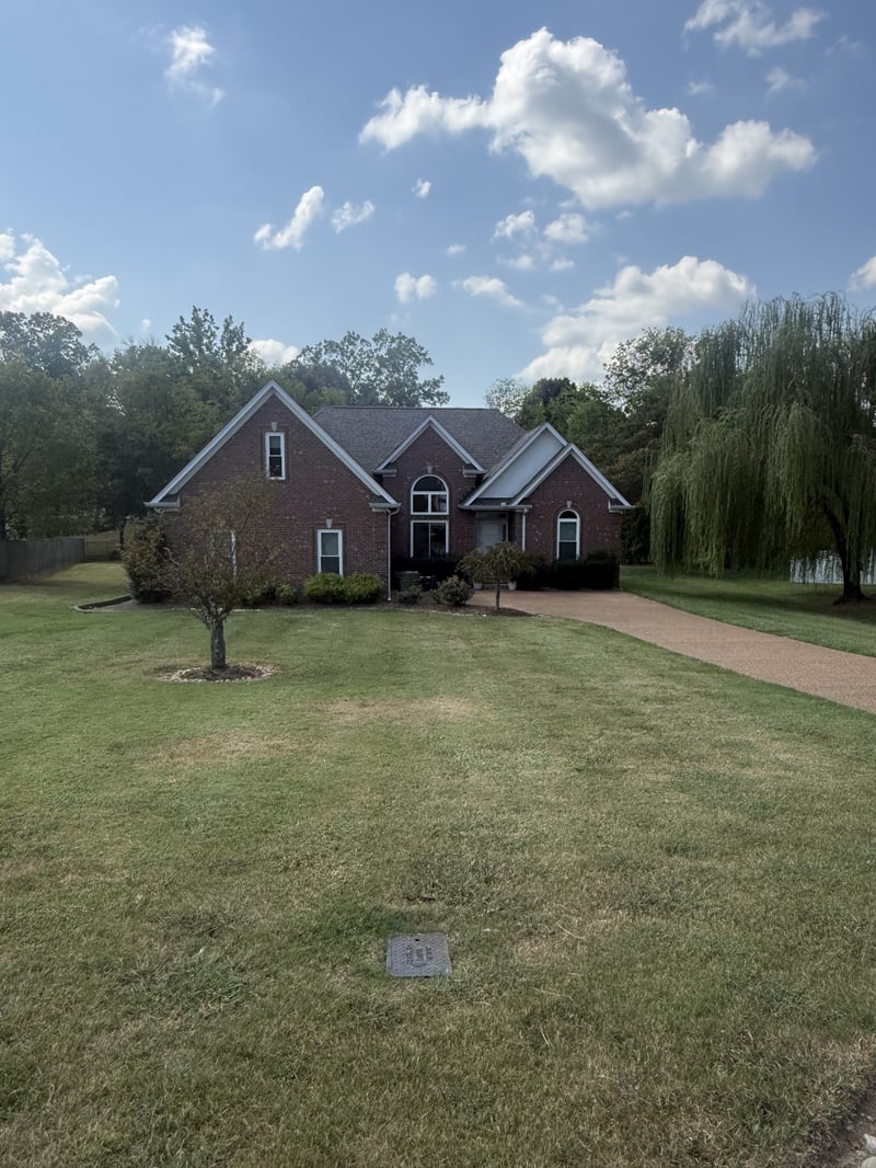 302 Lexington Dr, Lebanon, TN 37087
