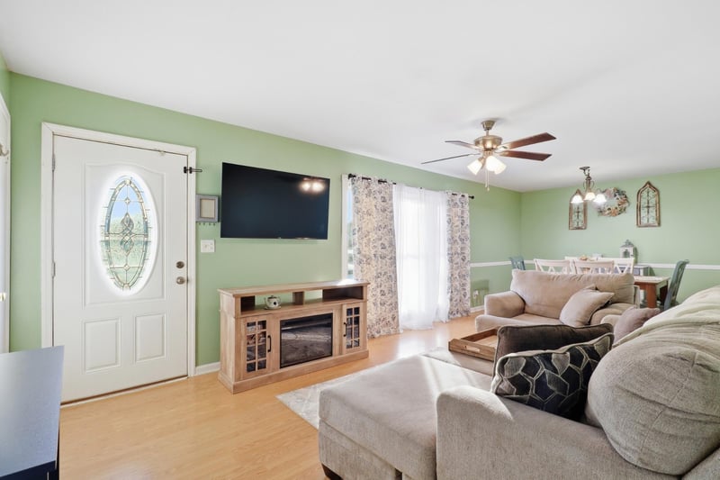 119 Gilbert Dr, Fort Oglethorpe, GA 30742