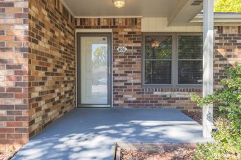 406 Deer Lake Dr, Nashville, TN 37221