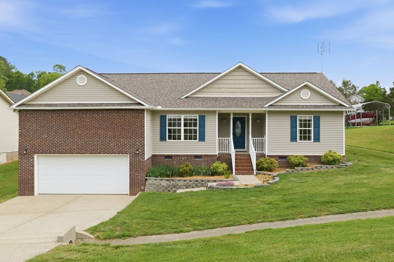 218 Shady Dr, Columbia, TN 38401