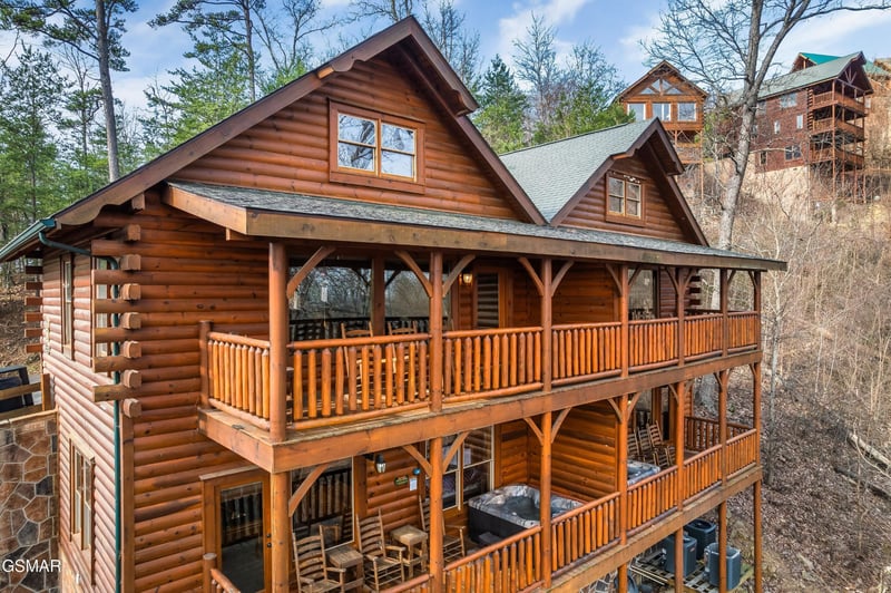 3012 Legacy Vista Dr, Sevierville, TN 37876