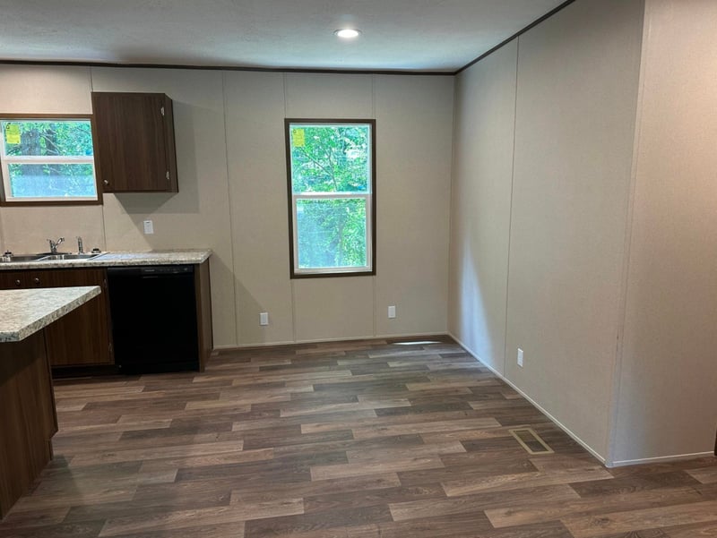 29 West Dr, Rossville, GA 30741