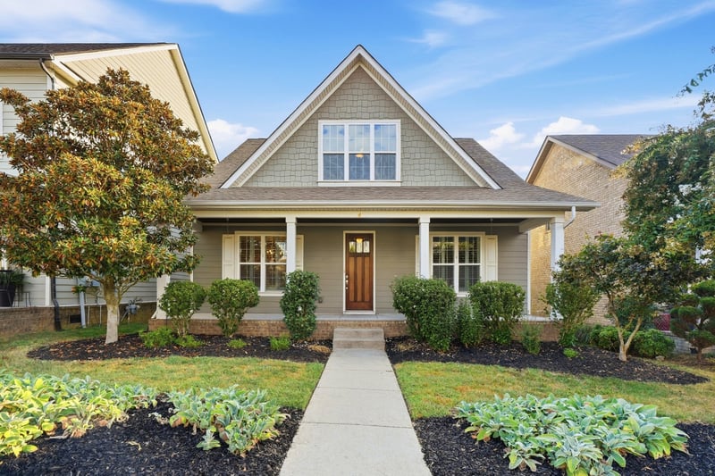 2120 Chaucer Park Ln, Thompsons Station, TN 37179