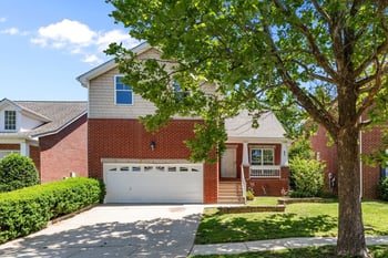 7020 Bridgeport Dr, Nashville, TN 37221