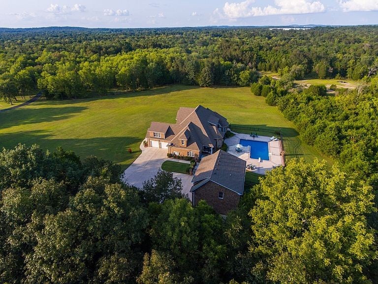 3794 Rockdale Fellowship Rd, Mount Juliet, TN 37122
