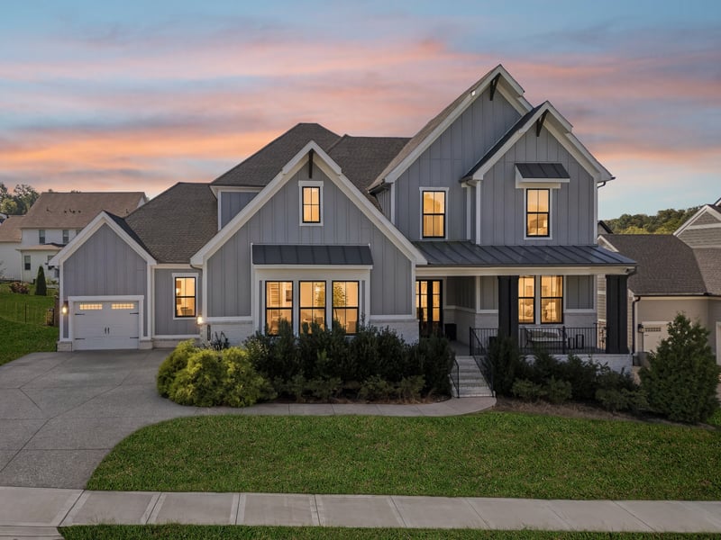 2023 Conductor Ln, Thompsons Station, TN 37179
