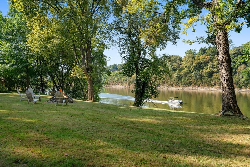 2401 Pennington Bend Rd, Nashville, TN 37214