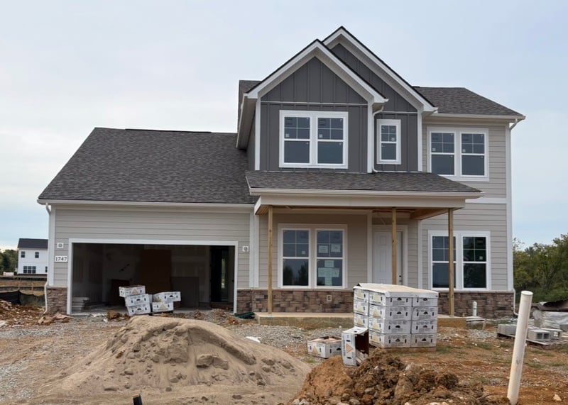1747 Shallow Creek Dr, Spring Hill, TN 37174