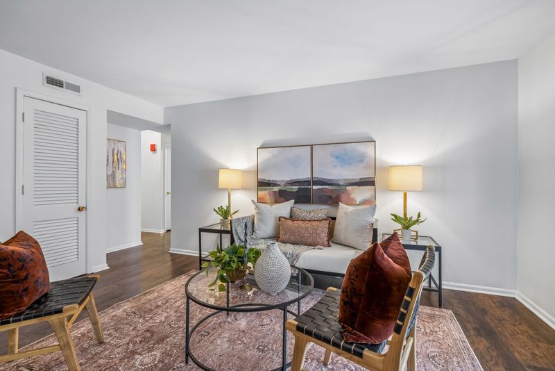 4425 Westlawn Dr #B202, Nashville, TN 37209