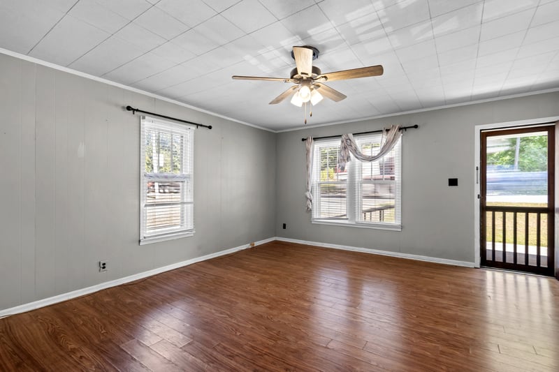 2022 Highway 47 E, Dickson, TN 37055