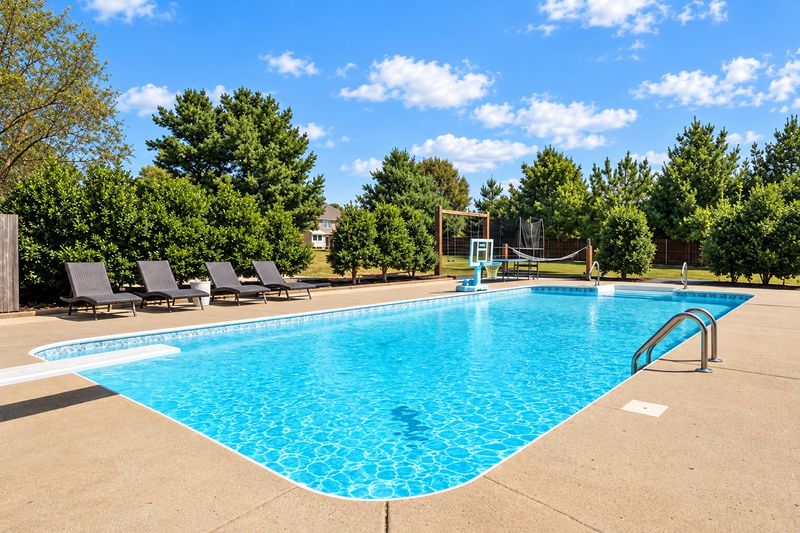 2792 Thompson Station Rd E, Thompsons Station, TN 37179