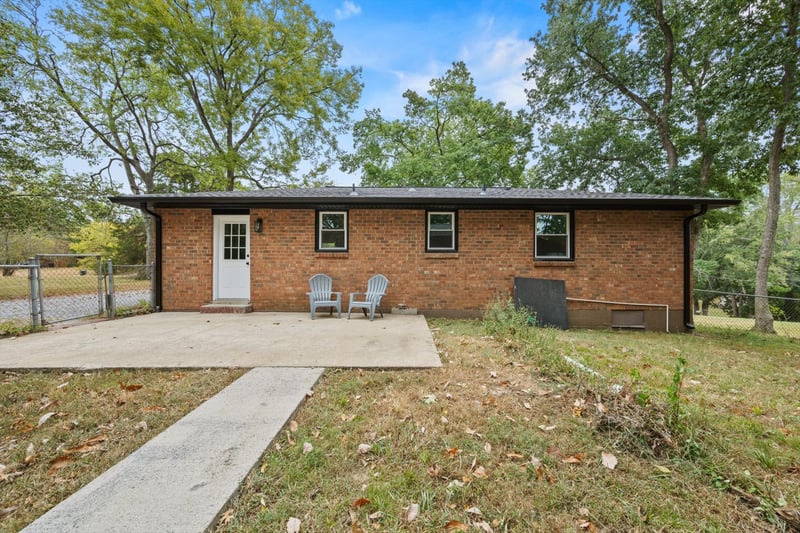 162 Cranwill Dr, Hendersonville, TN 37075