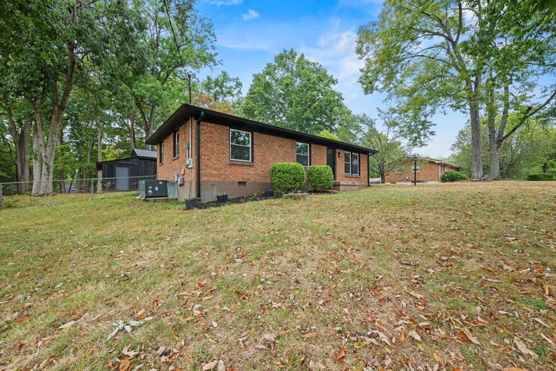 162 Cranwill Dr, Hendersonville, TN 37075