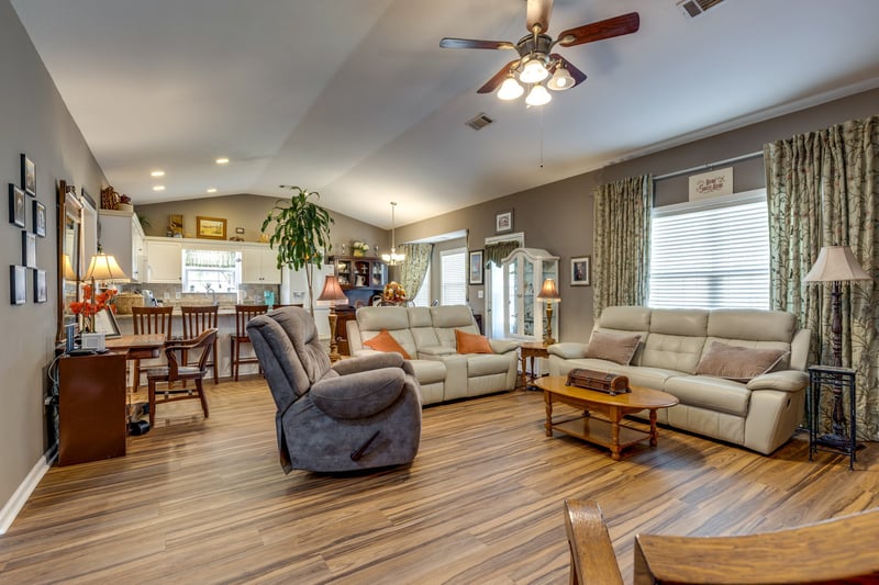 1769 Auburn Ln, Columbia, TN 38401