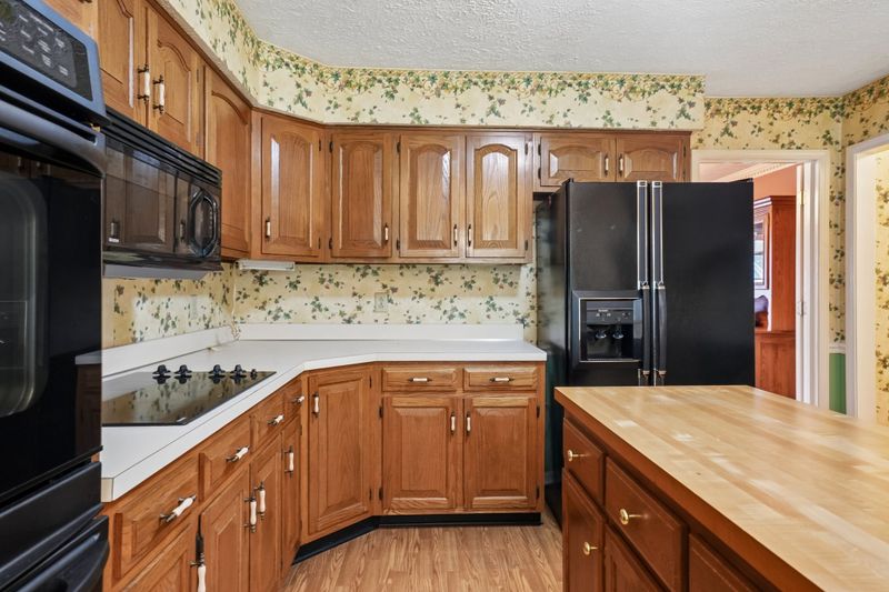 3921 Hillshire Dr, Antioch, TN 37013