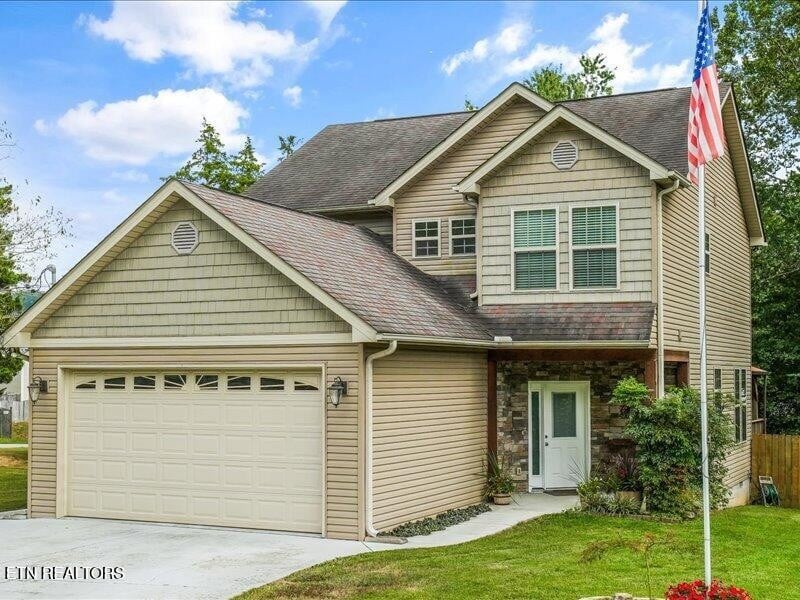 7900 Wheatland Dr, Knoxville, TN 37931