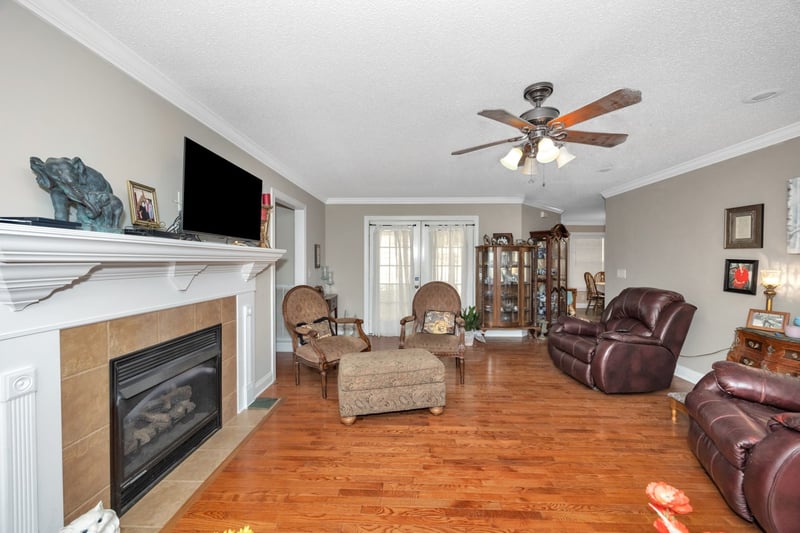 29636 Veto Rd, Elkmont, AL 35620