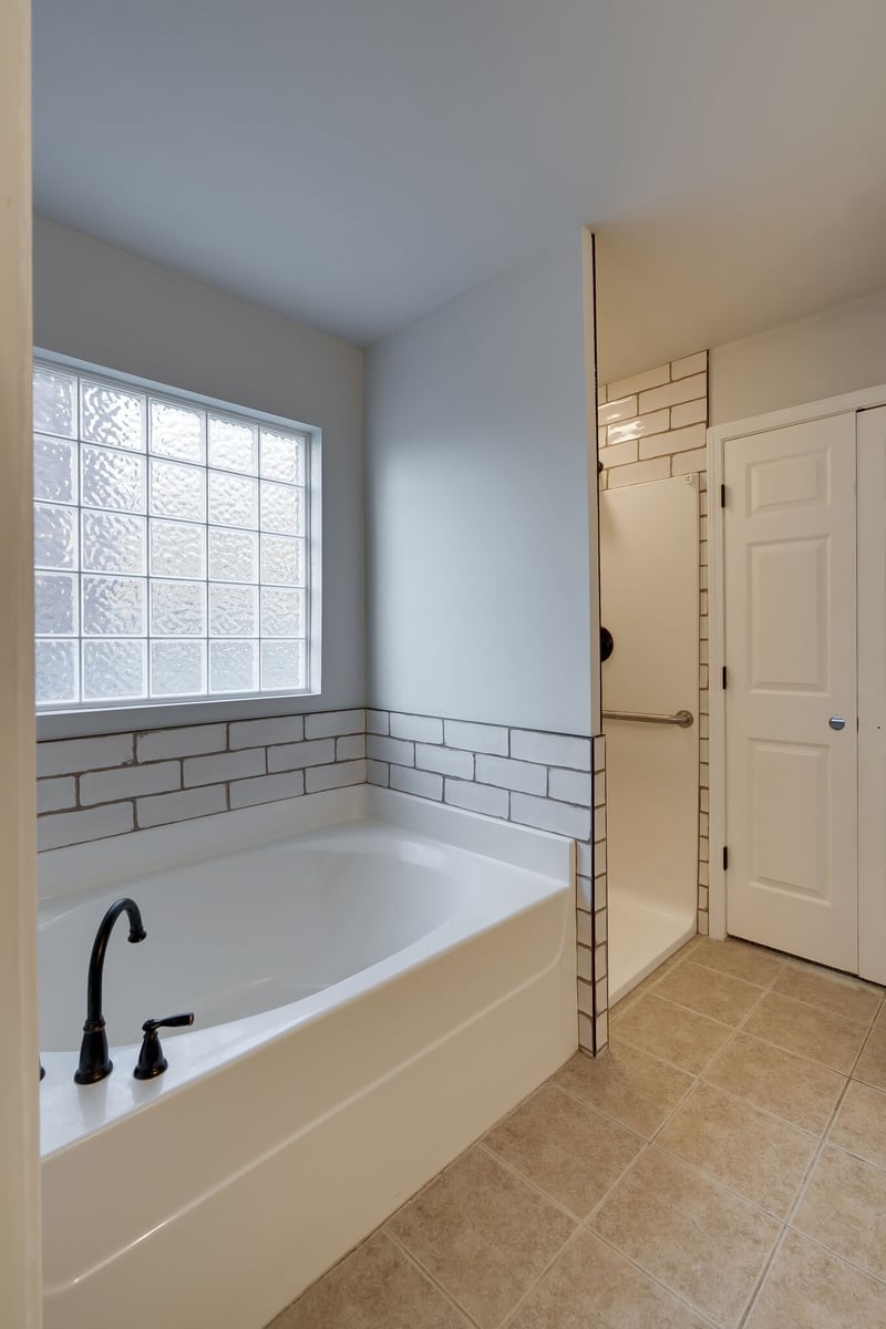4948 Indian Summer Dr, Nashville, TN 37207