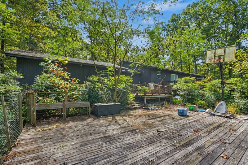 720 Harris Rd, Dickson, TN 37055