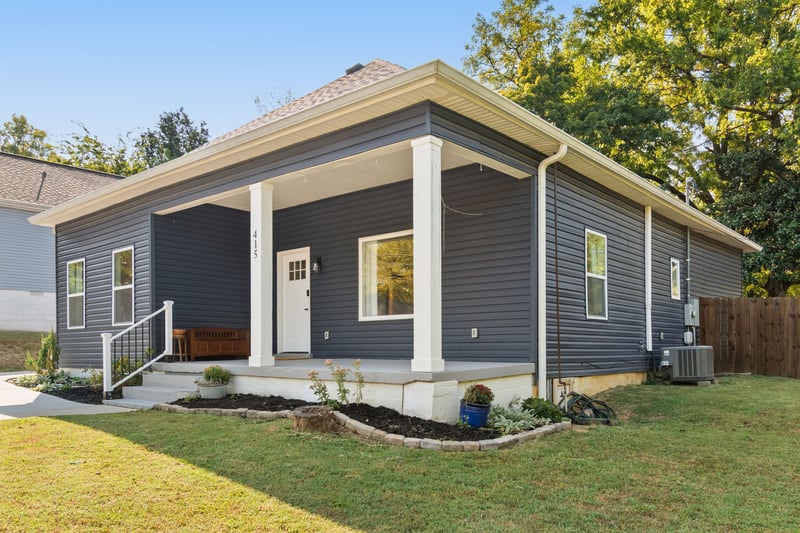 415 W 13th St, Columbia, TN 38401