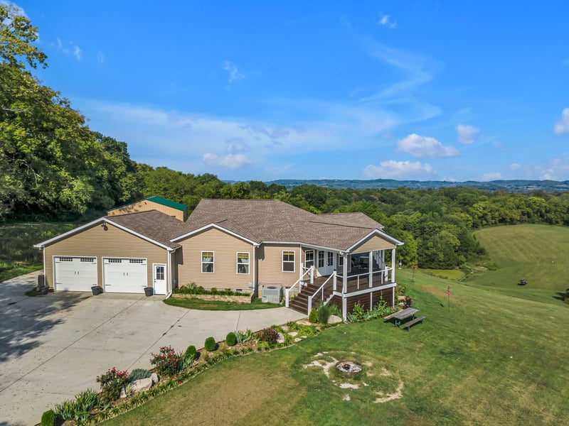 2770 E Sheepneck Rd E, Culleoka, TN 38451
