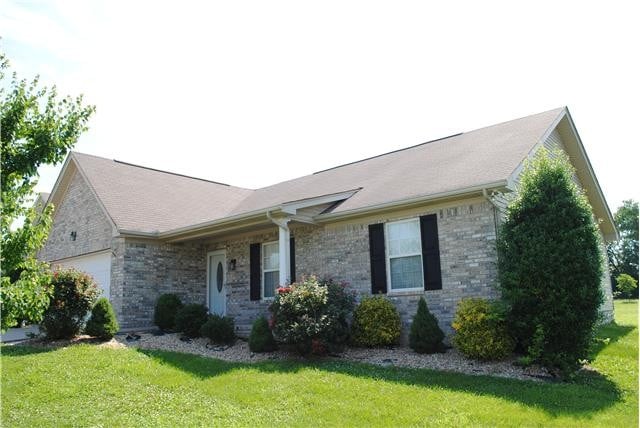 1034 Monticello Pl, Gallatin, TN 37066