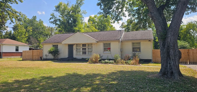 1123 Tuckahoe Dr, Nashville, TN 37207
