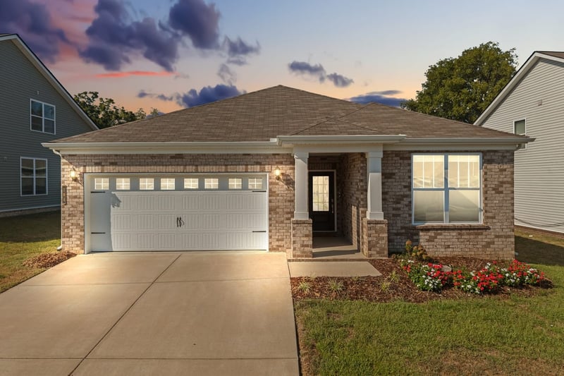 104 Southwind Rn, Spring Hill, TN 37174