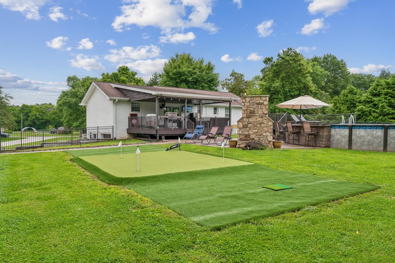 1006 Indian Trl, Castalian Springs, TN 37031