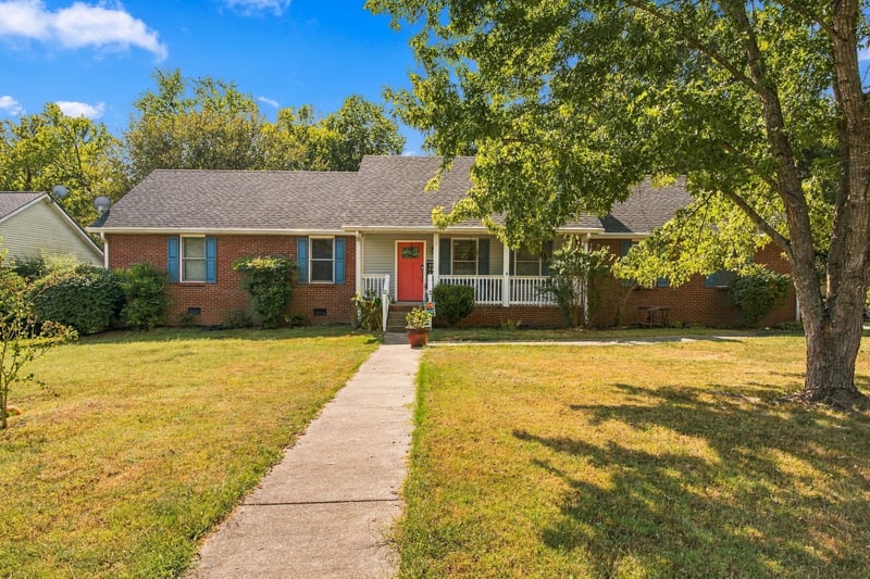 301 Carlton Pl, Goodlettsville, TN 37072