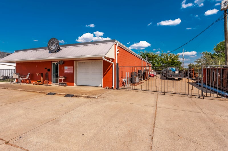 111 Free Hill Rd, Hendersonville, TN 37075