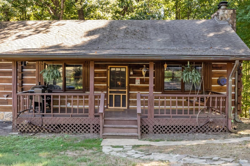 312 Broadview Dr, Dickson, TN 37055
