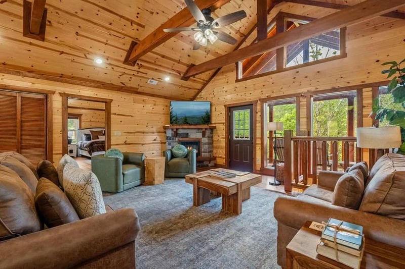 886 Bethlehem Way, Sevierville, TN 37876