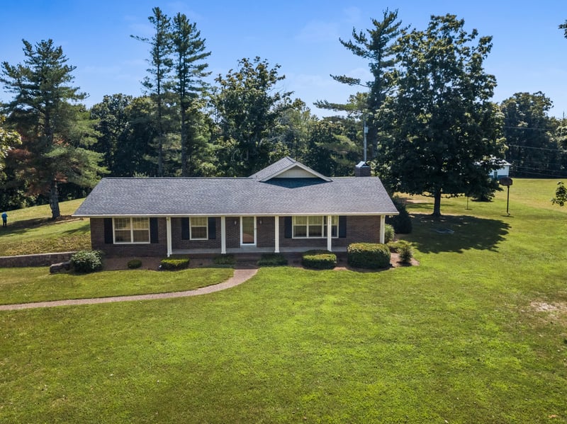 4809 Albert Fentress Rd, Greenbrier, TN 37073