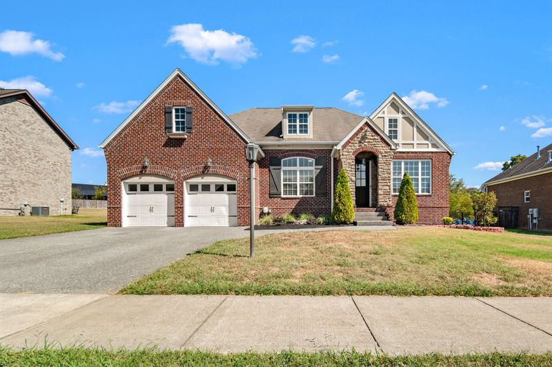 2513 Hessey Ps, Mount Juliet, TN 37122