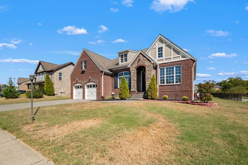 2513 Hessey Ps, Mount Juliet, TN 37122