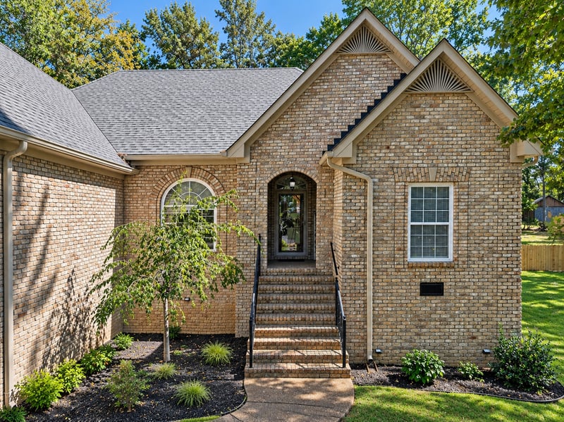 1213 Lake Marie Rd, Gallatin, TN 37066