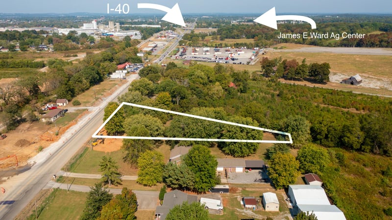 1423 Sparta Pike, Lebanon, TN 37090