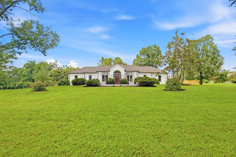 6436 Worchester Dr, Nashville, TN 37221