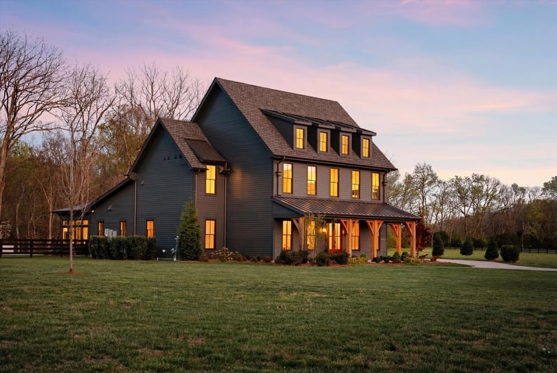 6904 Farm Path Ln, College Grove, TN 37046